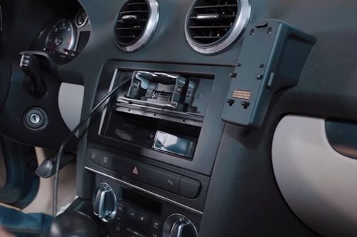 Audi A3 8P Autoradio einbauen Sony XAV-AX8050D installieren
