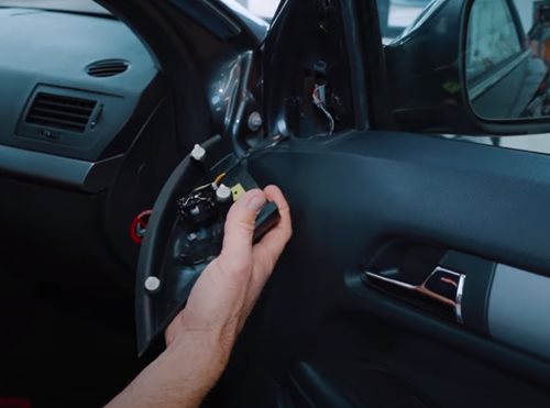 Opel Astra H Lautsprecher einbauen Türdämmung Hochtöner entfernen