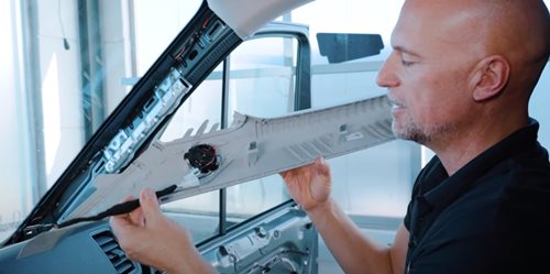 VW Crafter 2 Lautsprecher einbauen Türdämmung Hochtöner final einbauen