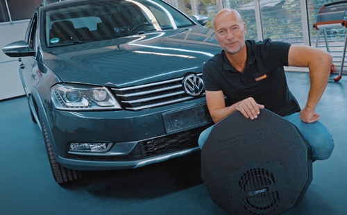 VW Passat B7 Subwoofer einbauen Begrüßung